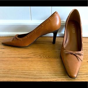 Lauren Ralph Lauren Tan Leather Pumps